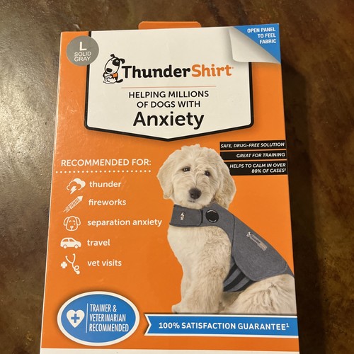 Thunder shirt 64 - 41, lbs