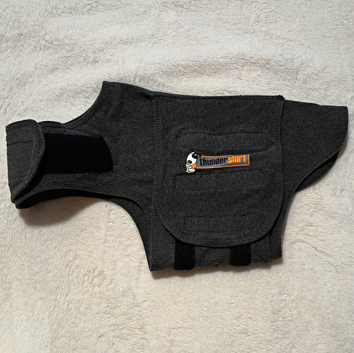 Thundershirt dog anxiety vest - thundershirt,